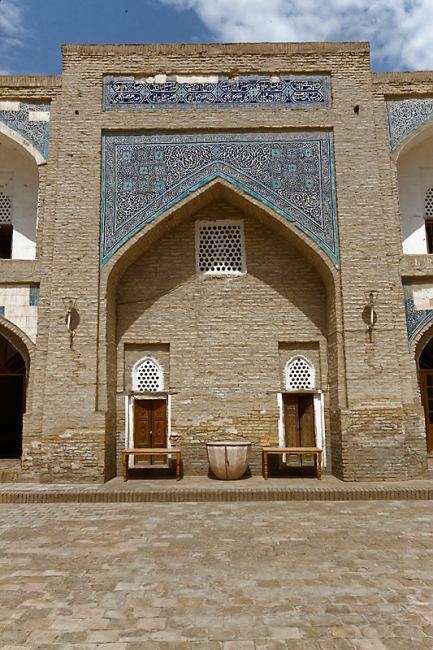 Madrasa et caravansérail Allakouli Khan-014
